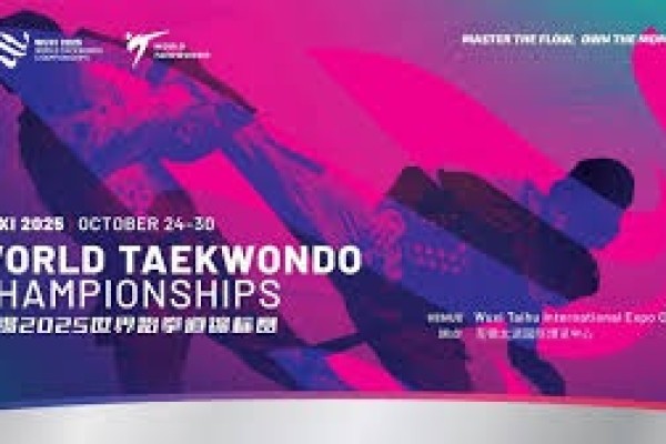 Equipo Cuba parte rumbo al Mundial de Taekwondo